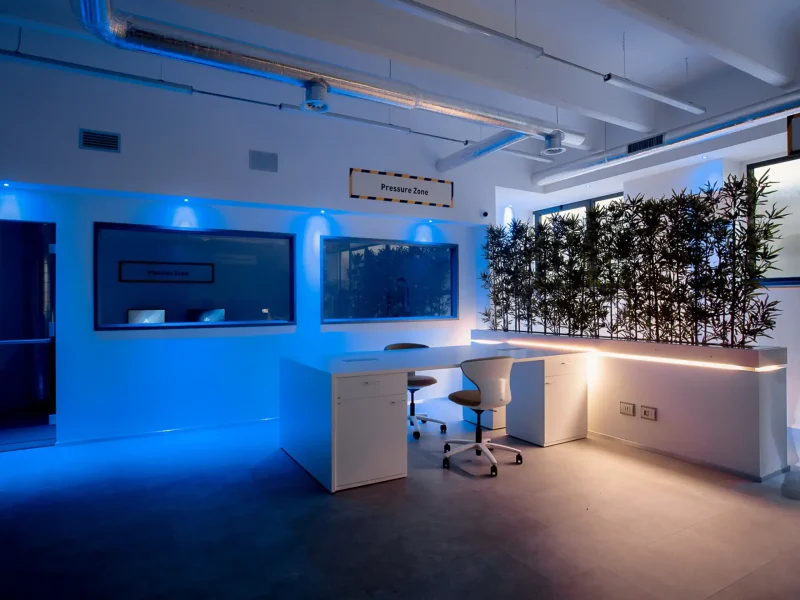 Gallery04